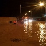 La fuerte lluvia y el viento deja calles inundadas y zonas sin luz en Bailén