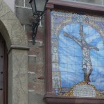 Un retablo del Cristo recibe a los fieles en su ermita