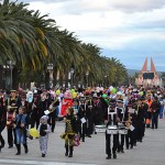 El tiempo deja lucir el Pasacalles de Carnaval