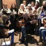 La música envuelve el encendido del alumbrado de Navidad