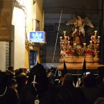Lunes Santo de crespones negros y silencio por el hermano fallecido